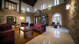 Отель Cavan Crystal Hotel Каван-5